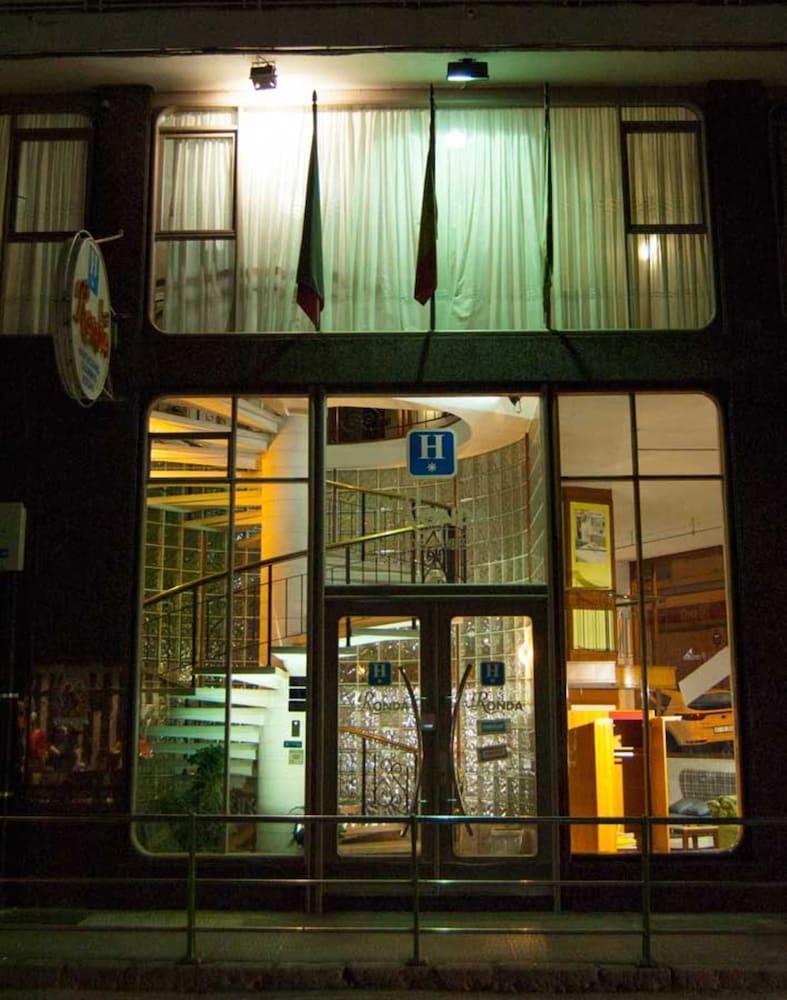 Hotel La Ronda Castro Urdiales Extérieur photo