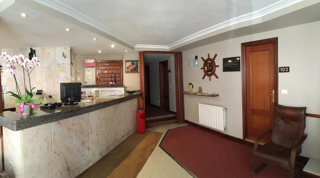 Hotel La Ronda Castro Urdiales Extérieur photo